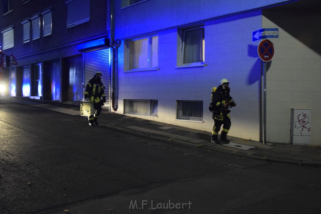 Feuer 2 Koeln Innenstadt Hochpfortenbuechel P006.JPG - Miklos Laubert